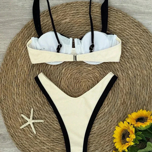 White Sexy Women's Color Blocking Bikini Swimsuit - Picture 3 of 5